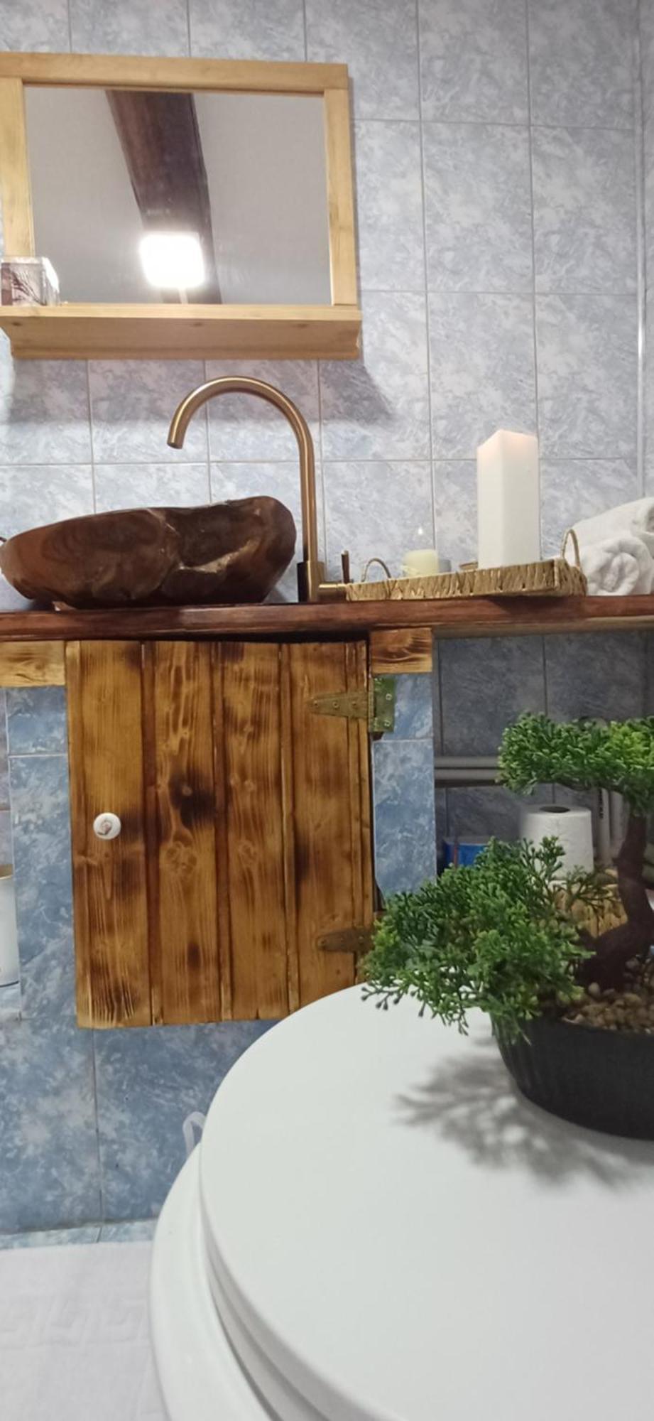 Casuta Din Deal Vaideeni Exterior foto